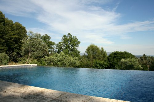 Piscine à débordement Toulouse